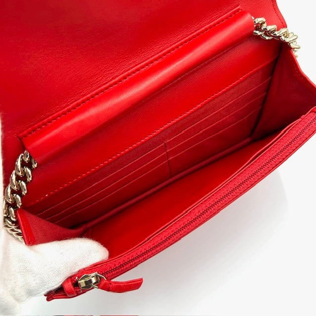シャネル CHANEL ボーイシャネル マトラッセ ラムスキン チェーンウォレット