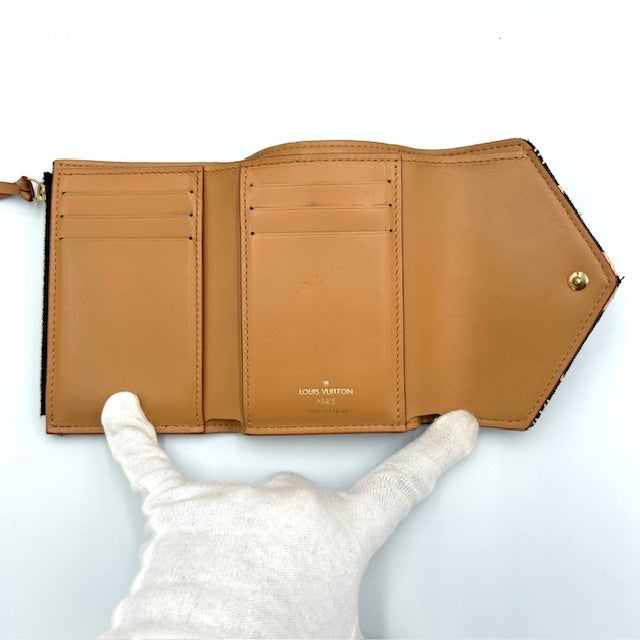 ルイヴィトン ジャガード ポルトフォイユ・ヴィクトリーヌ 三つ折り財布