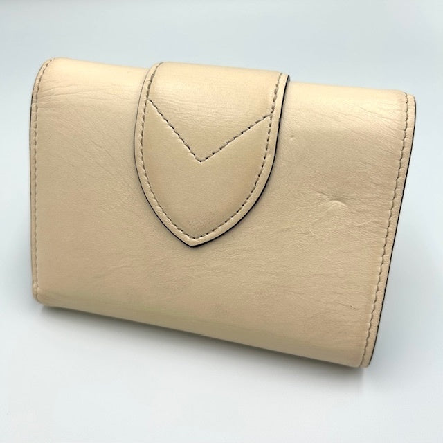 ルイヴィトン ポンヌフ 三つ折り財布