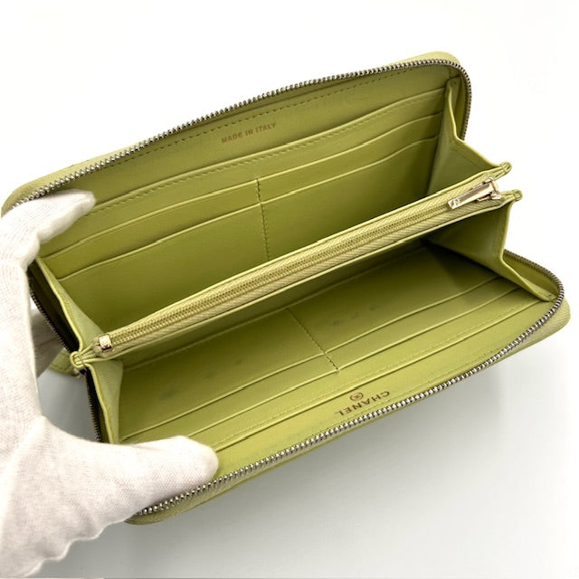 CHANEL シャネル マトラッセ ラムスキン グリーン 長財布