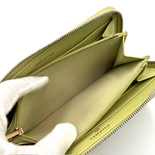 CHANEL シャネル マトラッセ ラムスキン グリーン 長財布