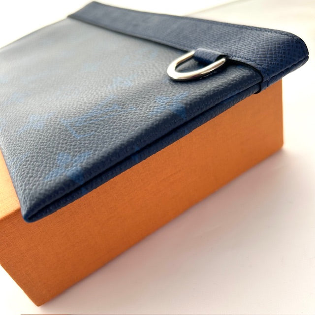 Louis Vuitton ルイヴィトン タイガラマ ポシェットディスカバリー PM