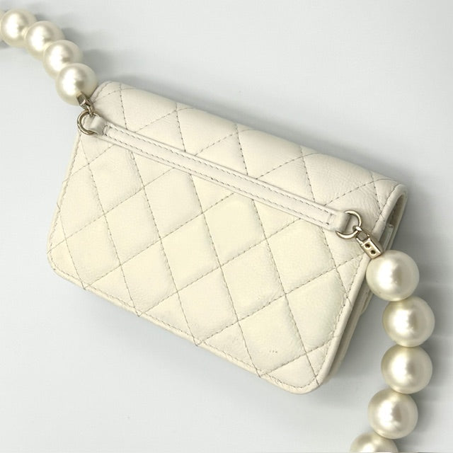 CHANEL シャネル ラムスキン パール ミニ ショルダーバック