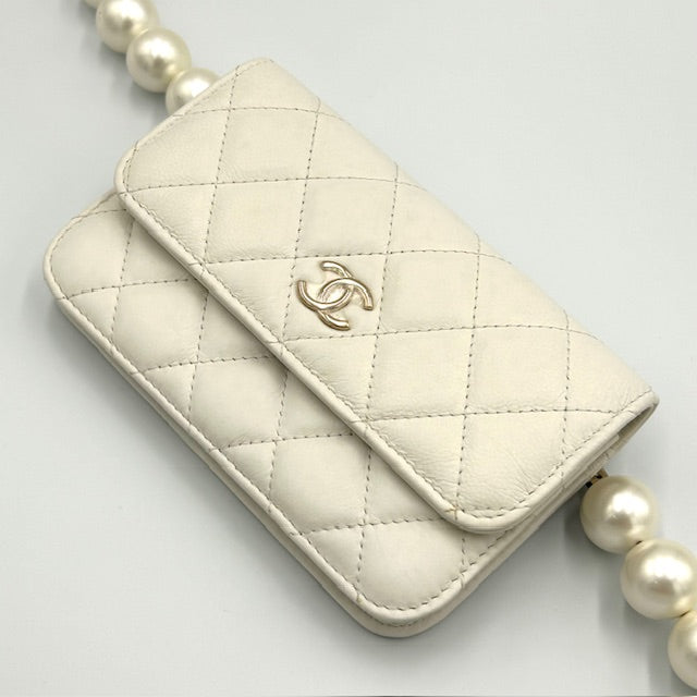 CHANEL シャネル ラムスキン パール ミニ ショルダーバック