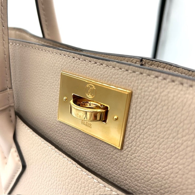 ルイヴィトン モノグラム オンマイサイド ベージュ ハンドバッグ