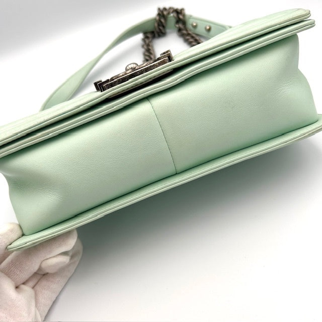 シャネル CHANEL ボーイシャネル Vステッチ チェーンショルダーバッグ