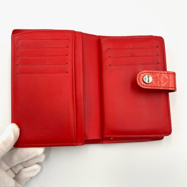 ルイヴィトン ポルトフォイユ・ヴィエノワ ヴェルニ モノグラム がま口二つ折り財布