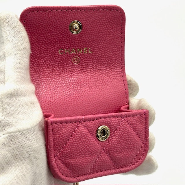 シャネル CHANEL キャビアスキン Airpodsケース付き スマホショルダー バック