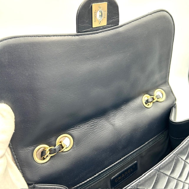 シャネル CHANEL マトラッセ ラムスキン チェーンショルダーバッグ