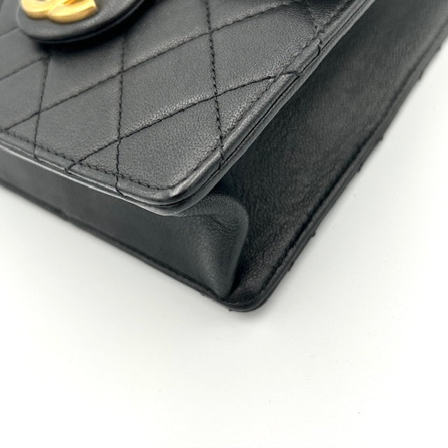 シャネル CHANEL マトラッセ ラムスキン パール チェーンショルダーバッグ