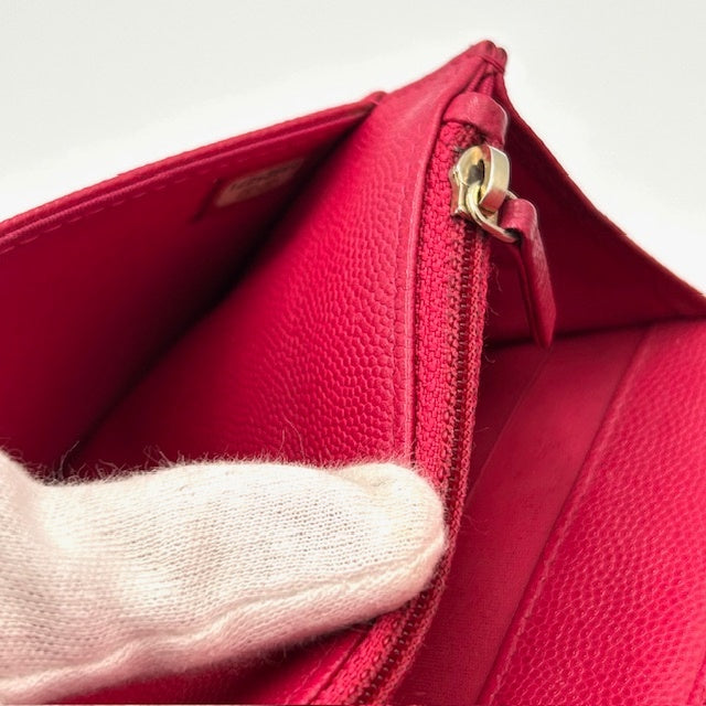 シャネル CHANEL ボーイシャネル マトラッセ キャビアスキン チェーンウォレット