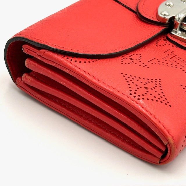 ルイヴィトン マヒナ ポルトフォイユ・イリス 二つ折り長財布