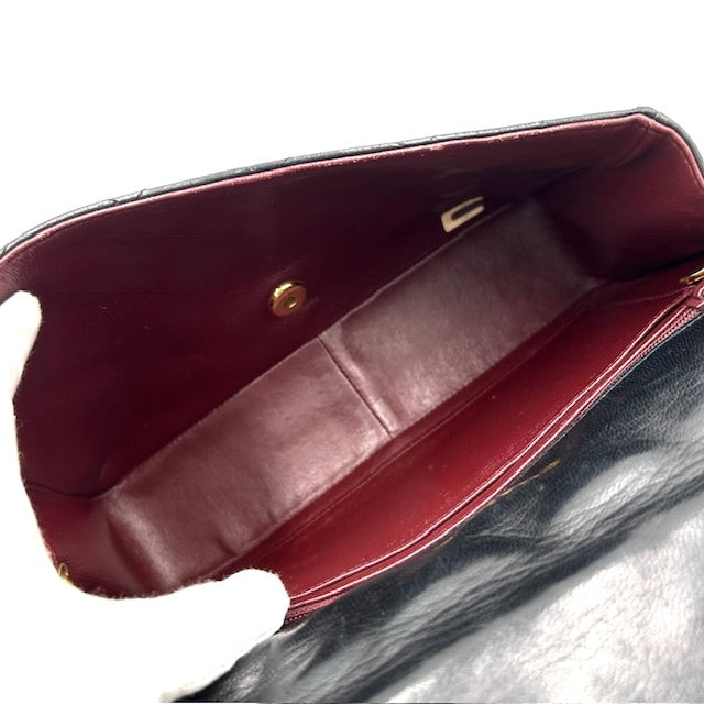 シャネル CHANEL マトラッセ ラムスキン ダイアナ シングルフラップ チェーンショルダーバック