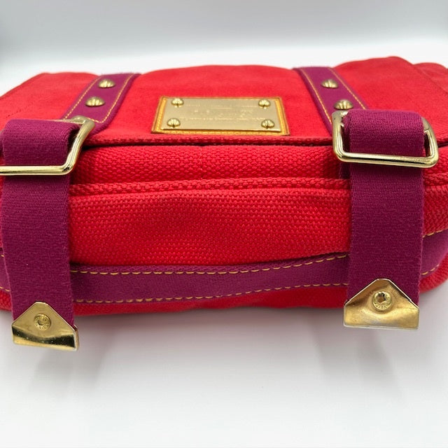 ルイヴィトン アンティグア ブサス キャンバス ショルダーバック M40040