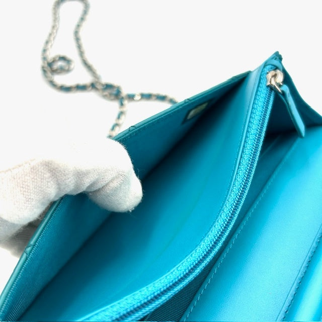 シャネル CHANEL マトラッセ パテント 2.55 チェーンウォレット