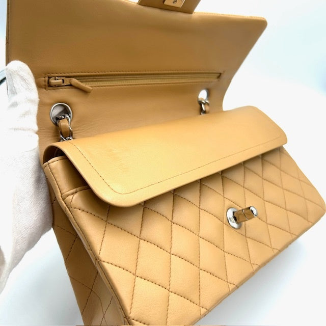 シャネル CHANEL マトラッセ ダブルフラップ 25 ラムスキン チェーンショルダーバック