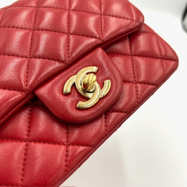 シャネル CHANEL マトラッセ ミニマトラッセ チェーン ショルダーバッグ