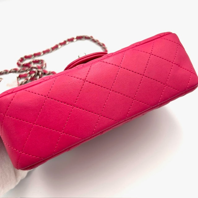 シャネル CHANEL マトラッセ ミニマトラッセ チェーン ショルダーバッグ