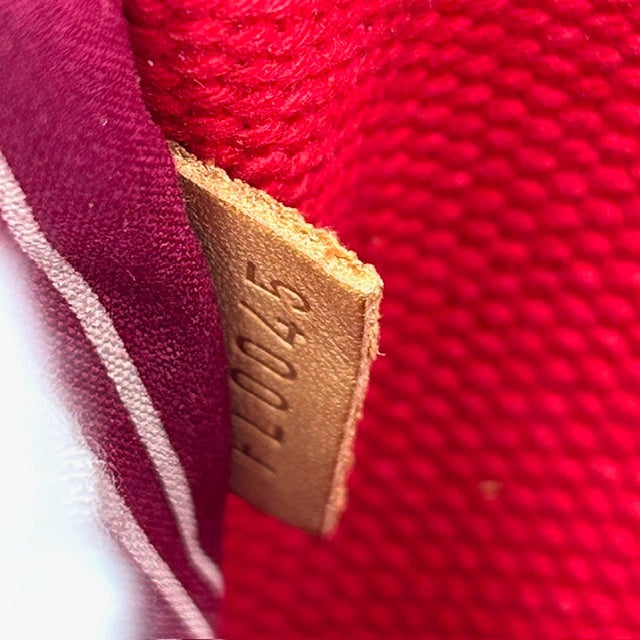 ルイヴィトン アンティグア ブサス キャンバス ショルダーバック M40040