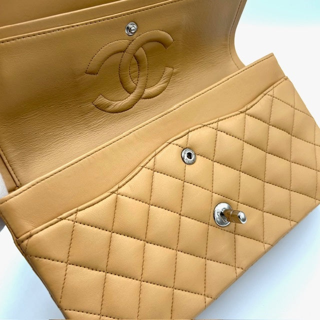 シャネル CHANEL マトラッセ ダブルフラップ 25 ラムスキン チェーンショルダーバック