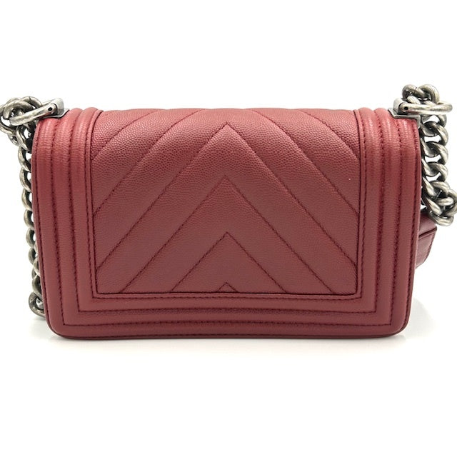 シャネル CHANEL ボーイシャネル Vステッチ シェブロン キャビアスキン チェーンショルダーバック