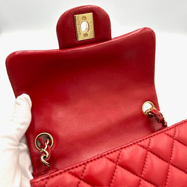 シャネル CHANEL マトラッセ ミニマトラッセ チェーン ショルダーバッグ