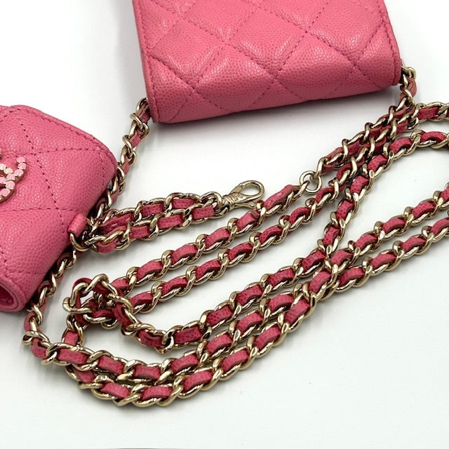 シャネル CHANEL キャビアスキン Airpodsケース付き スマホショルダー バック