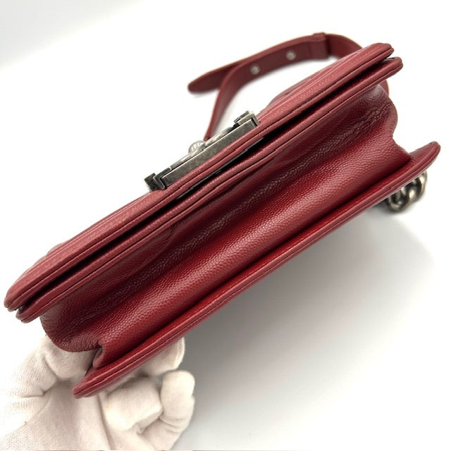 シャネル CHANEL ボーイシャネル Vステッチ シェブロン キャビアスキン チェーンショルダーバック