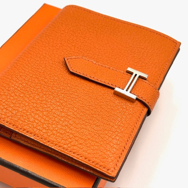 エルメス HERMES ベアン コンパクト シェーブル 折財布 シルバー金具 ユニセックス