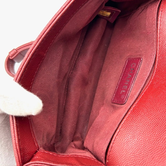 シャネル CHANEL ボーイシャネル Vステッチ シェブロン キャビアスキン チェーンショルダーバック