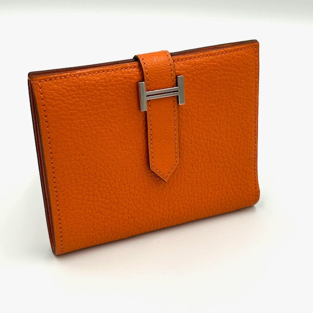 エルメス HERMES ベアン コンパクト シェーブル 折財布 シルバー金具 ユニセックス