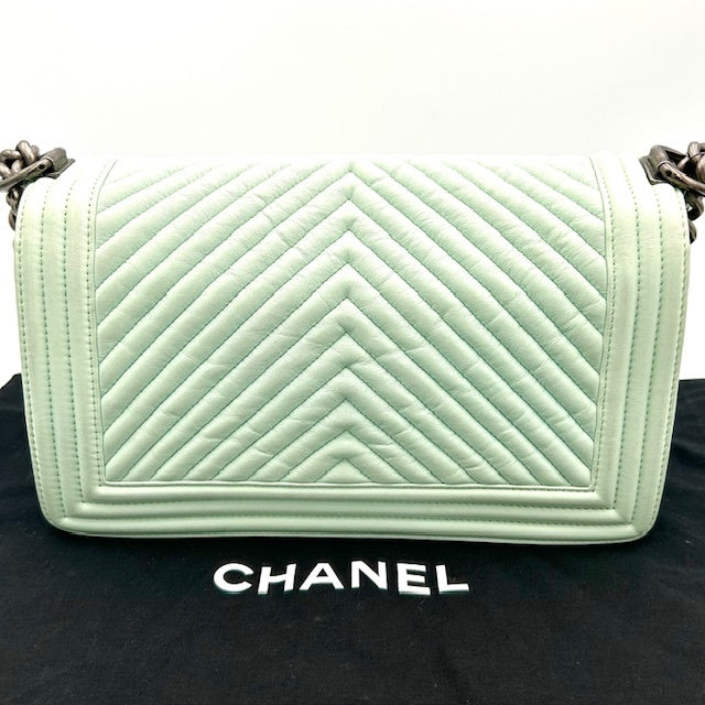 シャネル CHANEL ボーイシャネル Vステッチ チェーンショルダーバッグ